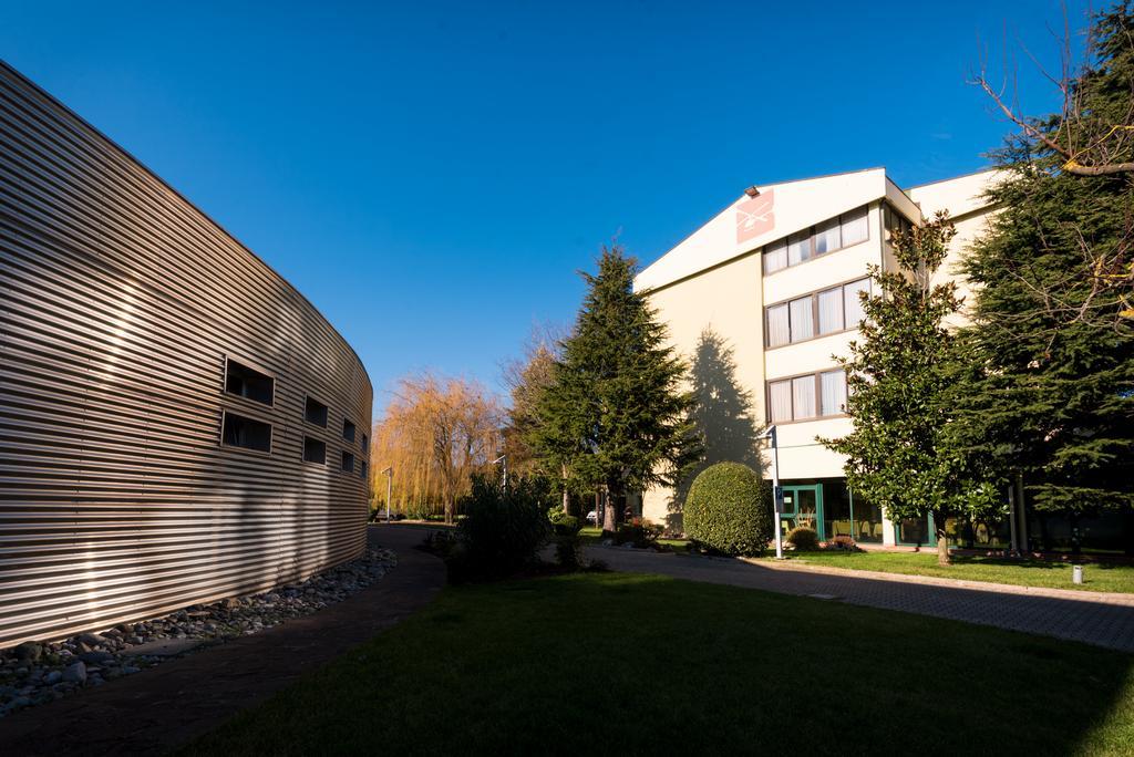 Hotel Castello Artemide Congressi Castel San Pietro Terme Exterior photo